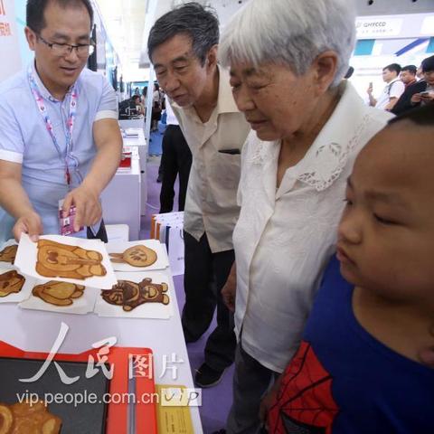 最新蜡笔小新3D电影,家庭冒险欢乐时光免费看!